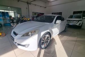Hyundai Genesis Coupe 2.0 Turbo Sport VETTURA A GP