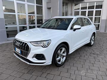 Audi Q3 35 TDI 2.0 150cv S tronic Business Advance