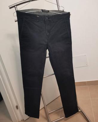 Pantaloni Chinos Neri della Alcott