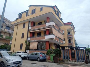 Box / Garage di 30 m² a Acerra