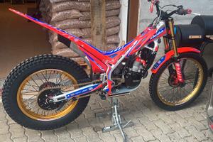 Ttial Beta evo 300 2024 factory pilota