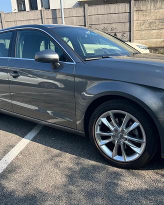 Audi A3 Sportback 1.6 TDI 116 CV 98.000 km