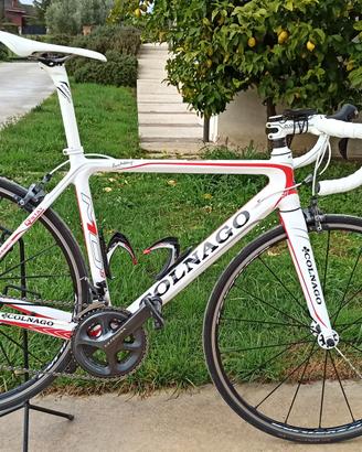 bicicletta in carbonio