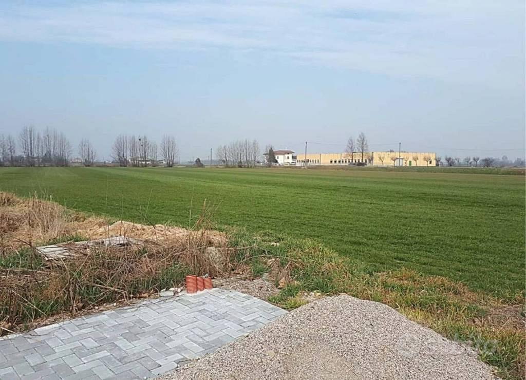 Immobile in asta di 1048 m² a Ceresara - Altro