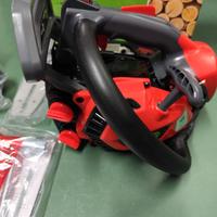 motosega a scoppio da potatura 