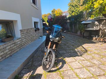Honda Africa Twin Adventure 1100