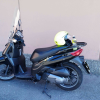 Moto scooter benelli caffè nero 125