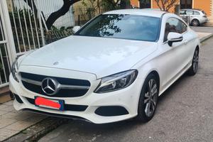 Mercedes-Benz C COUPÈ 220 D