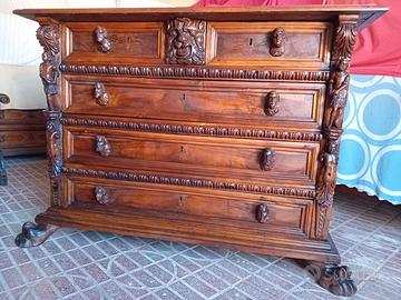 cassettone genovese del 600