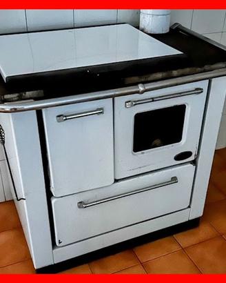 Stufa con cucina economica