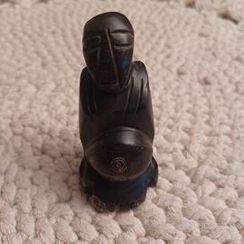 Piccola statua in ossidiana origine Messico