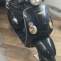Piaggio 50cc Parvisa Vittoria - 2014