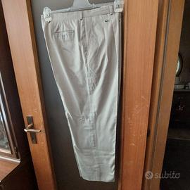 Pantaloni originali Lacoste taglia 48