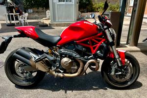 Ducati Monster 821 STRIPE