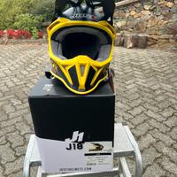 Casco just 1 rockstar