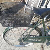 bicicletta con freni a bacchetto
