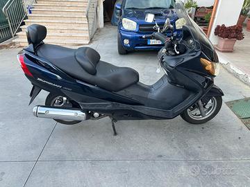 Suzuki burgman 400