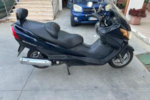 Suzuki burgman 400