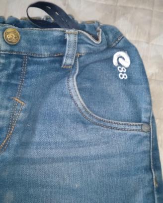 Due paia di jeans 5 euro ciascuno