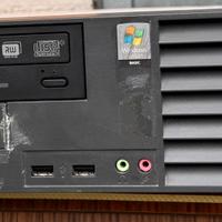 Fujitsu Esprimo E5720 PC Desktop