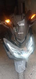 Honda Forza 125 - 2015