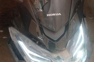 Honda Forza 125 - 2015
