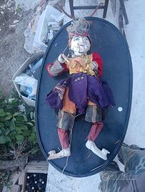 antico burattino orientale