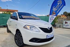 LANCIA Ypsilon 1.2 69 CV 5 porte Gold E6