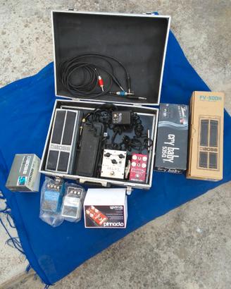 Chitarra elettrica + Marshall+ pedaliera  ecc