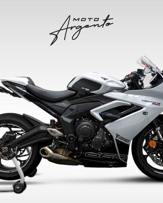 Triumph Daytona 660