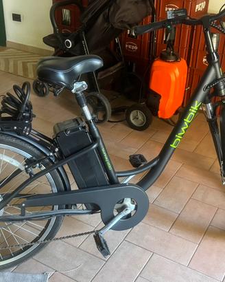 BICICLETTA ELETTRICA