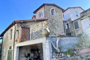 CASA SEMINDIPENDENTE A BORGOMARO