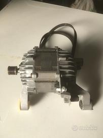 Motore per lavatrice bosch