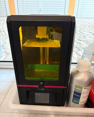 Stampante 3D a resina + Mezza ricarica inclusa