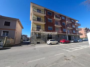 Alpignano-centro-via baracca-ampio e luminoso bilo