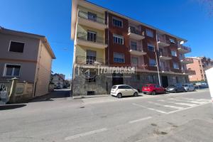 Alpignano-centro-via baracca-ampio e luminoso bilo