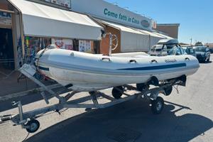 Gommone callegari bianco evinrude con carrello