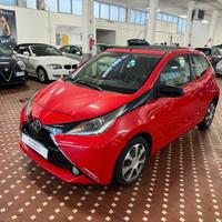 Toyota Aygo 1.0 VVT-i 69 CV 5 porte x-clusiv - CAB