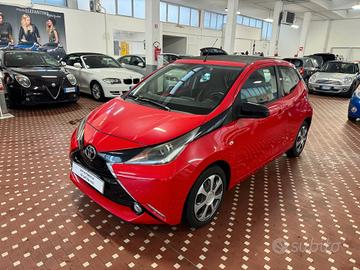 Toyota Aygo 1.0 VVT-i 69 CV 5 porte x-clusiv - CAB
