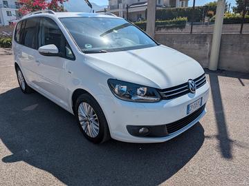 Volkswagen Touran 1.6 TDI gancio traino vedi foto