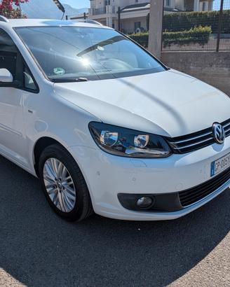 Volkswagen Touran 1.6 TDI gancio traino vedi foto