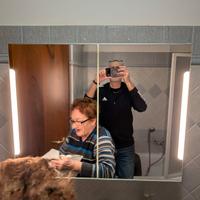 Mobiletto bagno con luci LED 