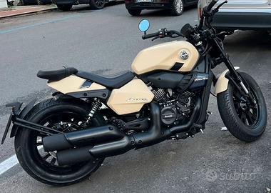 Moto leoncino benelli bobber 400