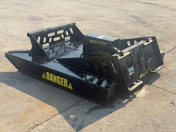 TRINCIA IDRAULICA BRUSH CUTTER PER SKID LOADER