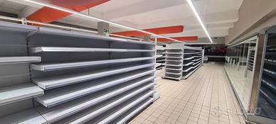 Arredamento supermercato 