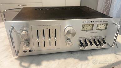 Amplificatore  stereo marca Scott A436