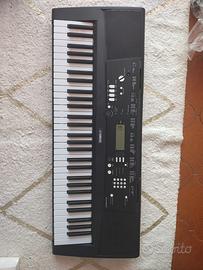 Tastiera yamaha ez220