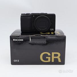 Ricoh GR II Usata 10.566 Scatti