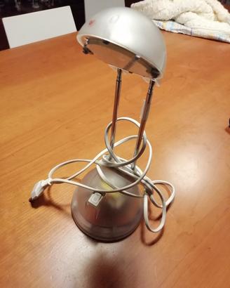 Lampada da scrivania 