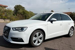 AUDI A3 automatica-metano